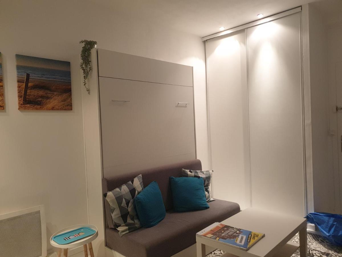 Studio Vue Mer Au Coeur De Malo Les Bains Pieds Dans L Eau Dunkirk Eksteriør billede